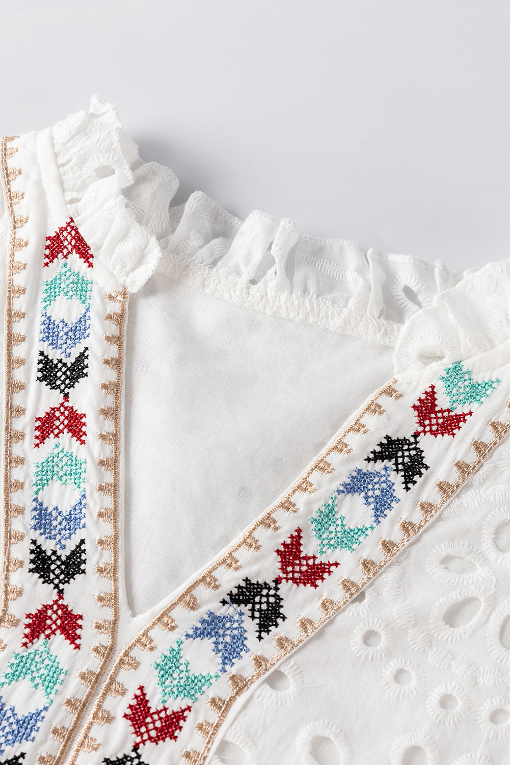 White Boho Geometric Pattern V Neck Cut-out Blouse