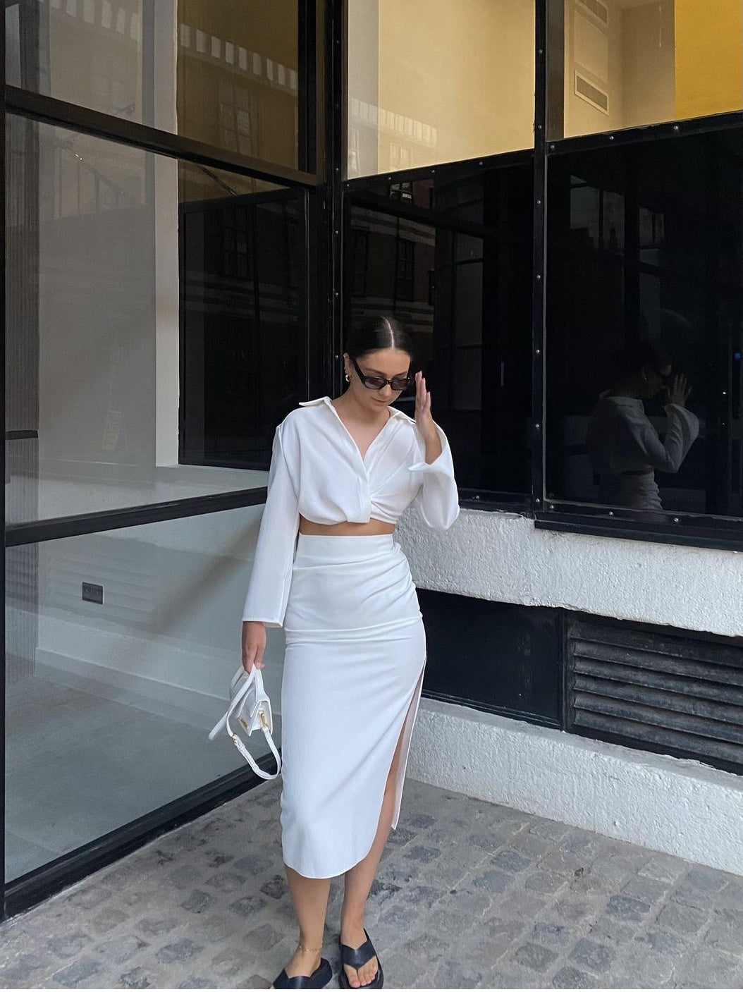 Niche Crop Top & High waste Skirt with Slit